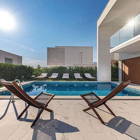 Luxury Villa Tina With Private Heated Pool Kaštela Extérieur photo
